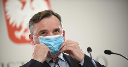 Ziobro o wyroku TSUE ws. sędziów. "Problem dla rozpolitykowanej części środowiska"