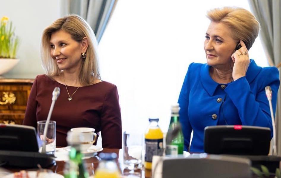 Uroczyste spotkanie Agaty Dudy i Ołeny Zełenskiej