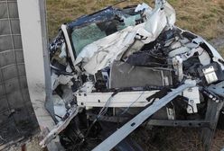 Auto się złożyło. Tragedia na A4