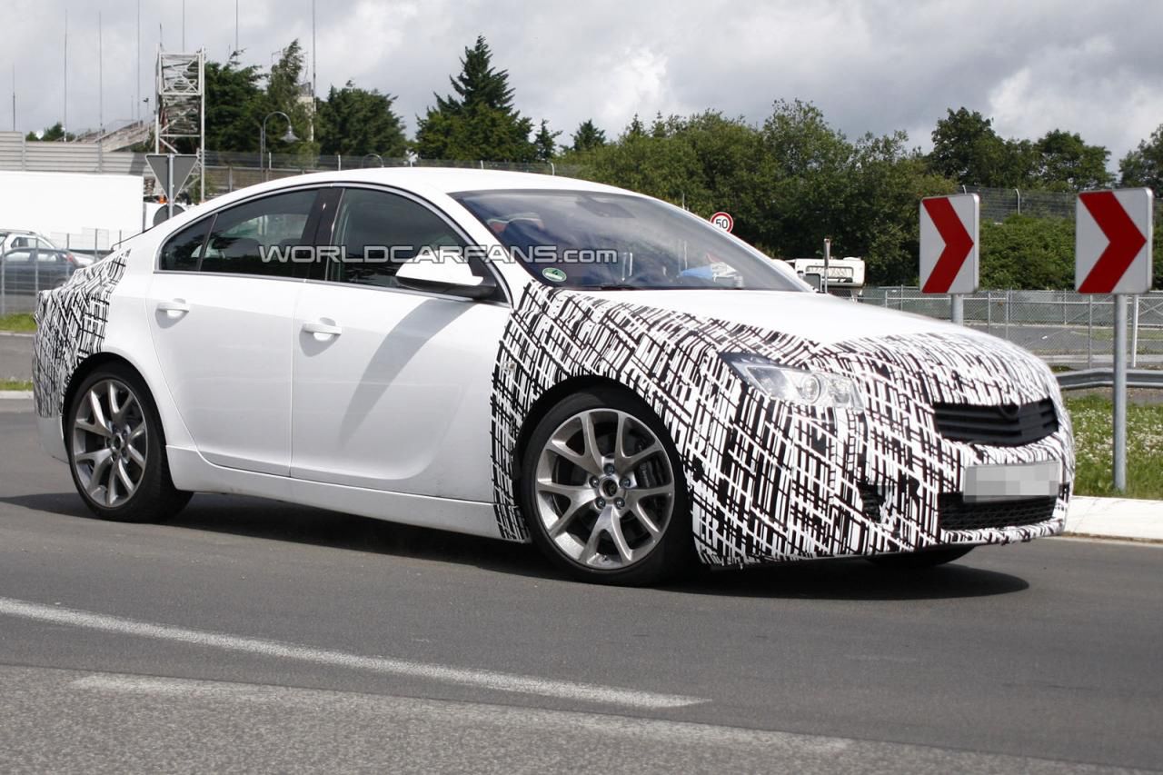 2013 Opel Insignia OPC