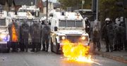 Irlandia Północna. Zamieszki w Belfaście, w ruch poszły armatki wodne
