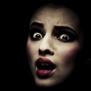 Zwariowani – czy naprawdę jesteśmy psychicznie chorzy?