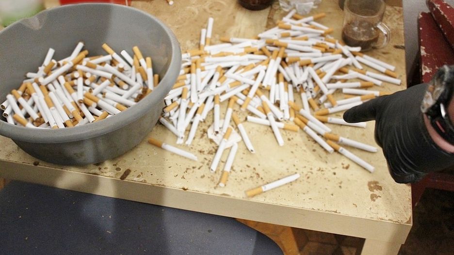 Otwock. Zlikwidowano nielegalną produkcję papierosów