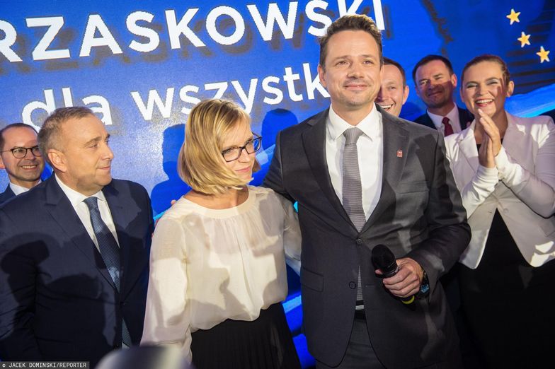 Rafał Trzaskowski ujawnił swoje oświadczenie majątkowe za 2019 rok. Swoje oraz swojej małżonki