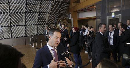 Kłopoty belgijskich polityków. Niezgodnie z prawem pobierali dodatkową emeryturę