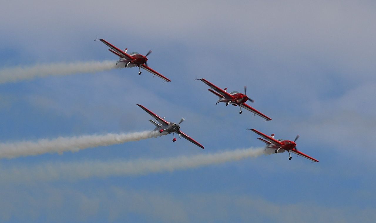 Rudniki: AirShow 2025. Podniebne widowisko wystartowało. Bilety wyprzedane. Ogromne korki w okolicy