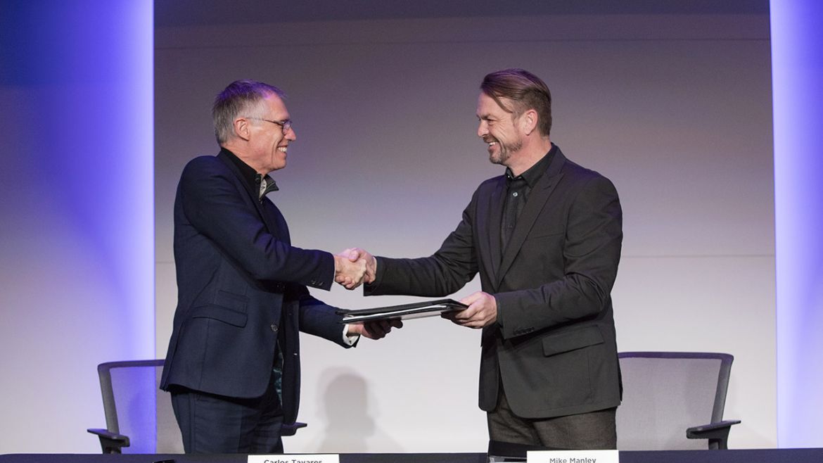 Carlos Tavares i Mike Manley poprowadzą Stellantis we wspólną przyszłość.