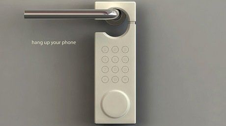 Koncepcja: telefon, który wisi 1