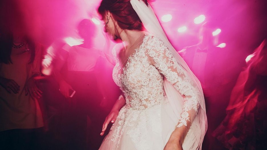 Zamiast na ślub pojechała na porodówkę