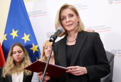 "Miałam zasznurowane usta". Mucha uderza w PO