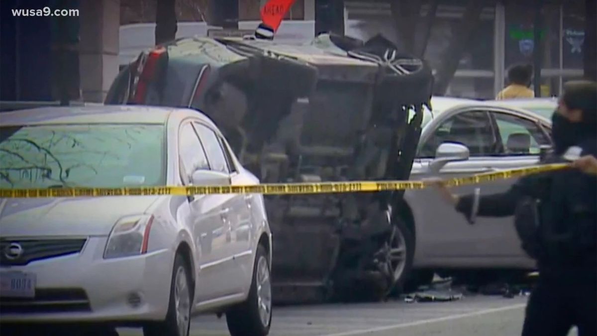 Nastolatki próbowały porwać samochód