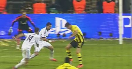 Kibice tęsknią za takimi golami. Lewandowski zrobił to po mistrzowsku
