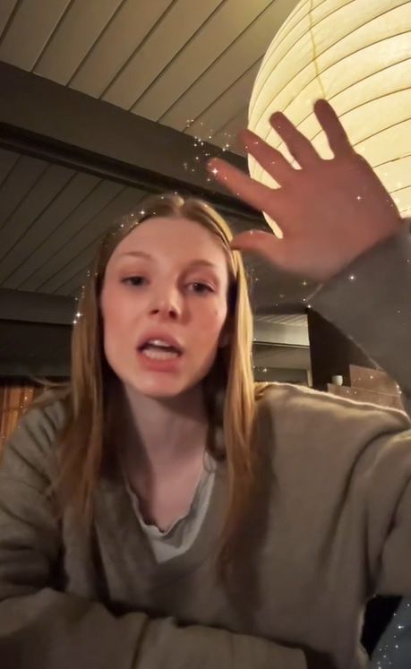Hunter Schafer dostała nowy paszport ze znacznikiem płci męskiej