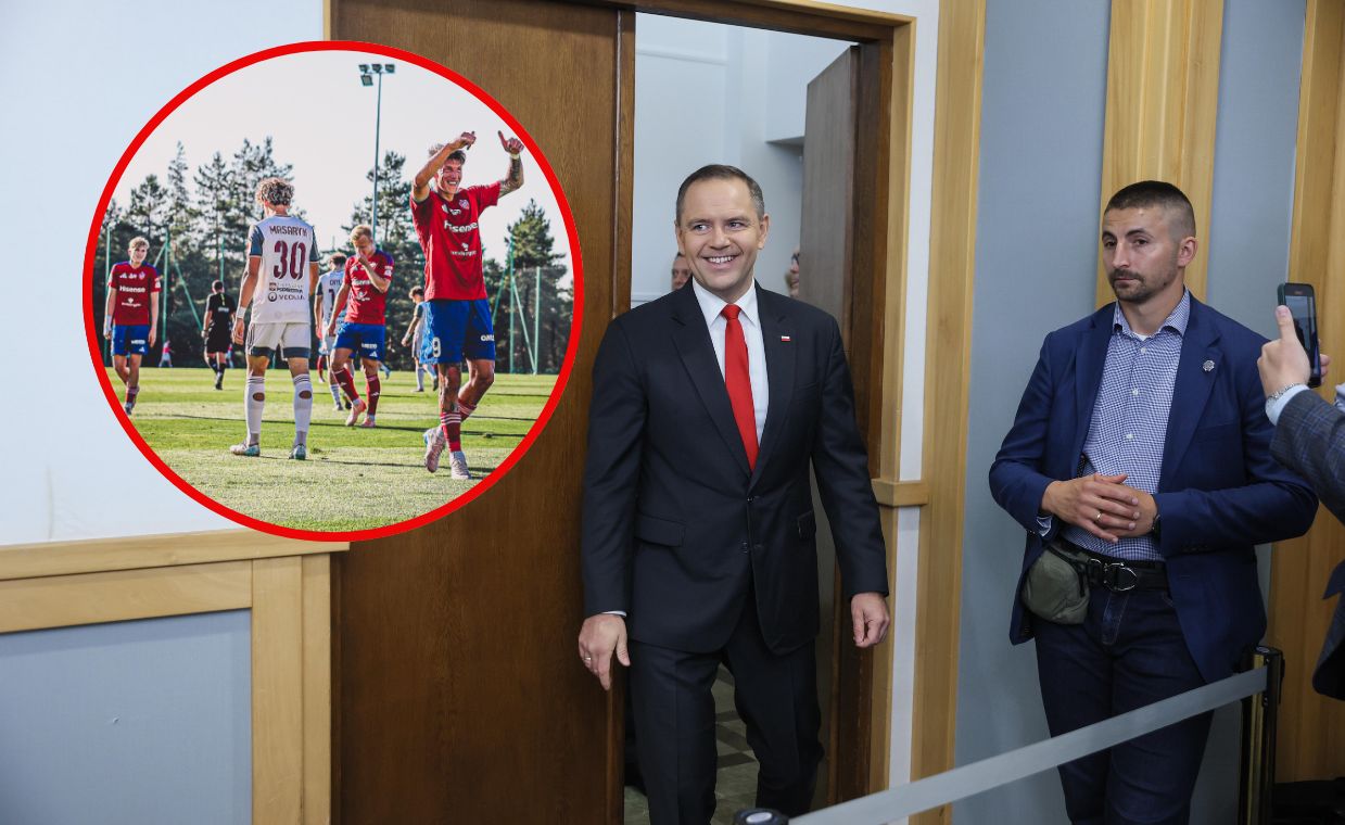 Nietypowe wsparcie z trybun. Prezydent elekt oglądał sparing klubu z ekstraklasy