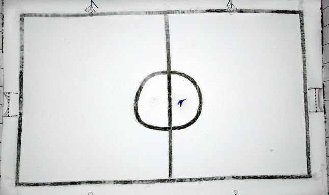 Puck. Kamil Drzewucki, założyciel pierwszej w Polsce szkoły trików piłkarskich, freestyler futbolowy. Nawet zima nie odstrasza go od codziennego treningu i nauki nowych trików. 2 marca 2018