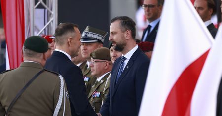 Gwizdy, krzyki i buczenie. Tak zareagowali na przemówienie szefa MON