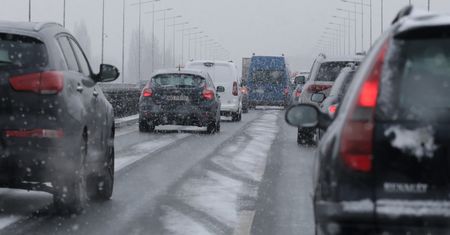 Warszawa. Karambol na Wisłostradzie