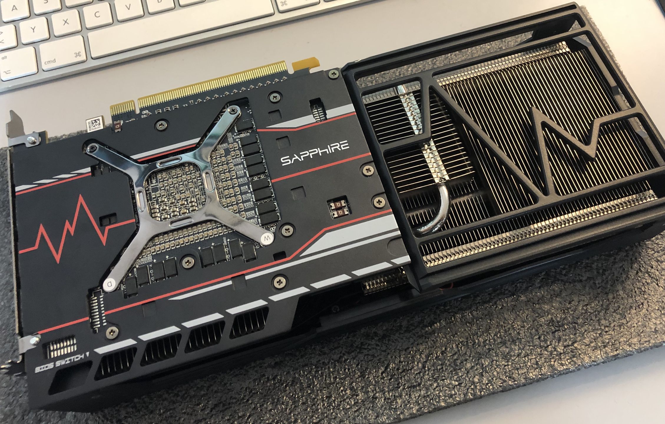AMD Radeon RX Vega 56 od Sapphire.