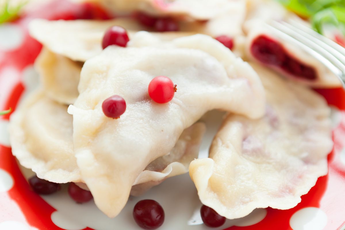 Pierogi z boczkiem i żurawiną - podlaski pomysł na świąteczną potrawę