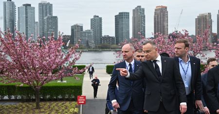 Duda o spotkaniu z Trumpem. Zaproszenie "do prywatnego mieszkania"