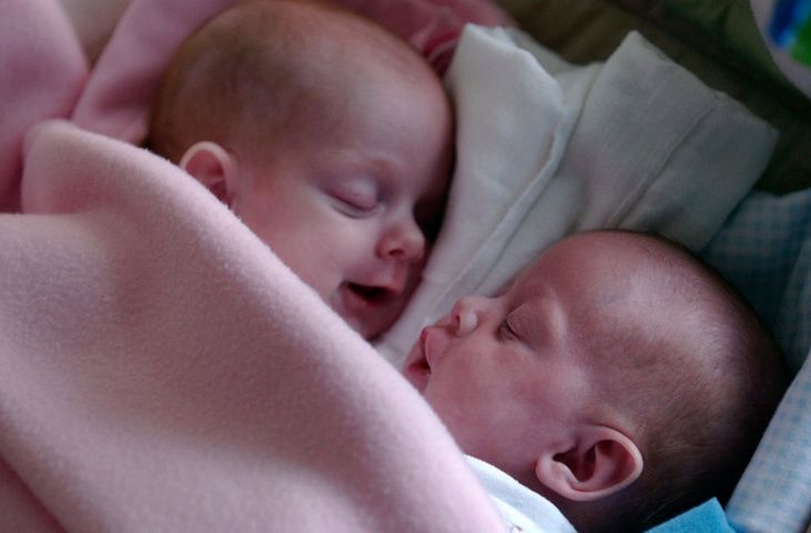 Isabelle i Abby Carlsen - bliźniaczki syjamskie