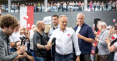 Tusk stawia cel. Marsz Miliona Serc ma przynieść znaczący wzrost poparcia