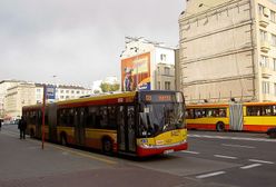 Mitsubishi wjechało w autobus!