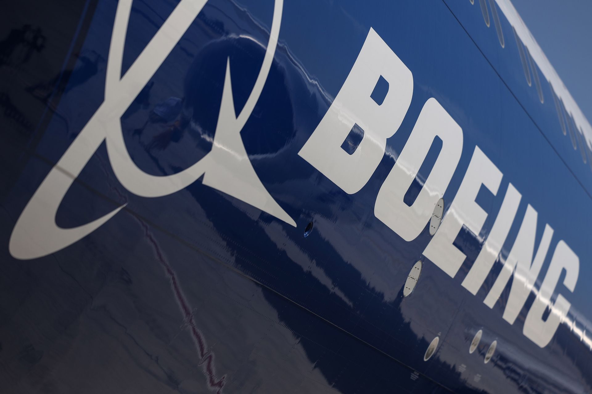 Boeing rozpoczyna testy produkcyjnego 777-9. Kierunek: Biegun Północny