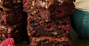 Brownie z malinami i orzechami. Obłędnie czekoladowe ciacho