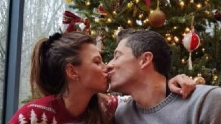 Anna i Robert Lewandowski składają świąteczne życzenia