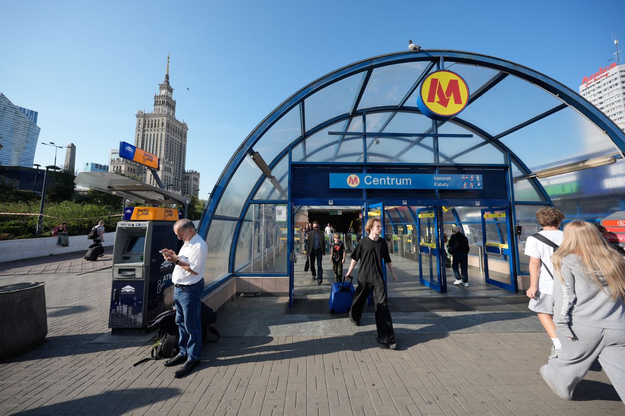 GUS koryguje dane o PKB. Gospodarka rośnie nieco wolniej