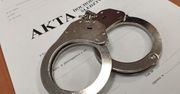 Pyrzyce: Chwycił ochroniarza za włosy, drugi uderzył butelką w głowę. Dwaj mężczyźni zatrzymani