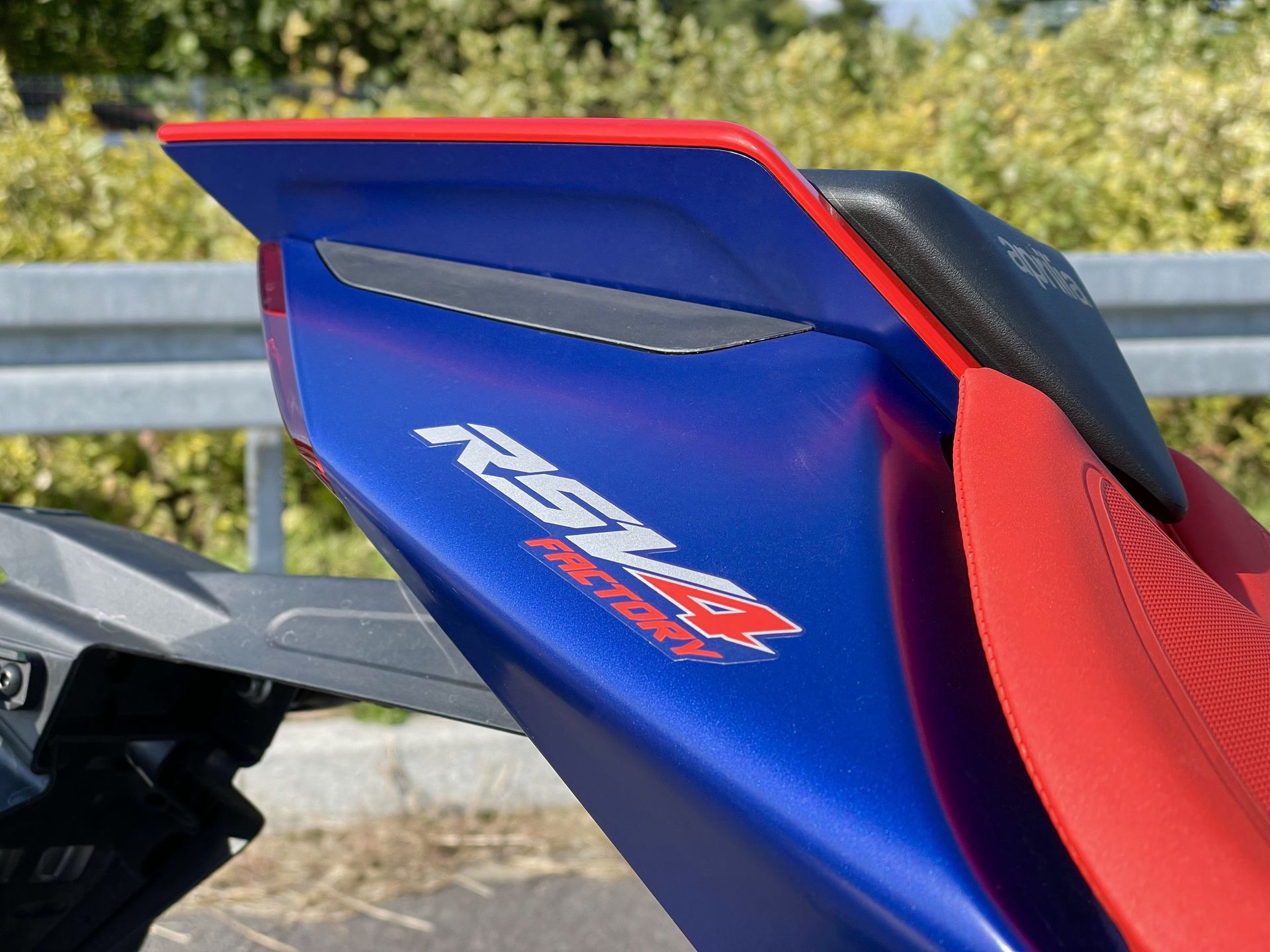 Aprilia RSV4 Factory