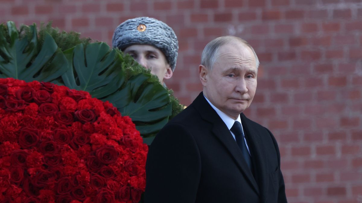 MOSCOW, RUSSIA - FEBRUARY 23: (RUSSIA OUT) Russian President Vladimir Putin grimaces during a wreath laying ceremony at the Unknown Soldier's Tomb, marking the Defender of the Fatherland Day on February 23, 2025, in Moscow, Russia. Russians mark the Defender of the Fatherland Day on February 23, continues the Soviet tradition of the marking the Red Army Day, celebrated the same day. (Photo by Contributor/Getty Images)