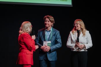 "Mikrobiota jest kobietą". Eksperci tłumaczą, dlaczego zdrowie zaczyna się w jelitach