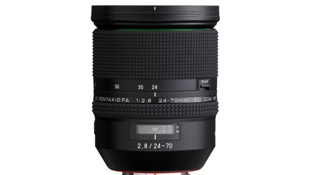 Pentax zaprezentował nowy, pełnoklatkowy obiektyw 1
