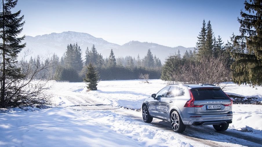 Volvo XC60 (2020) (fot. Mateusz Żuchowski)