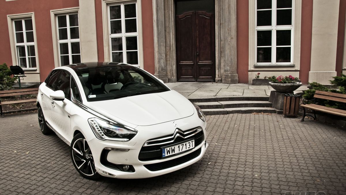 Citroen DS5 (fot. Mariusz Zmysłowski)