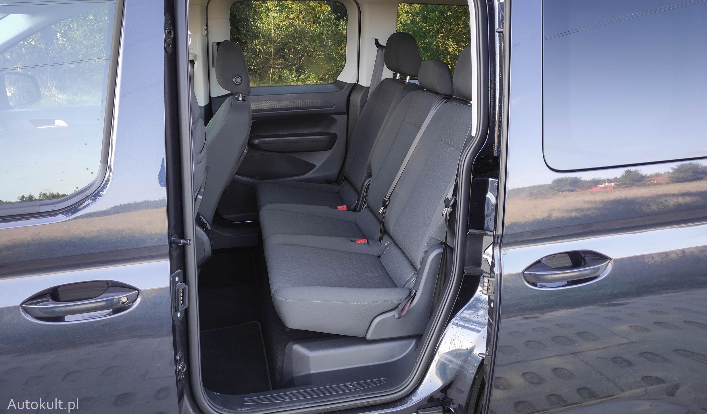 Volkswagen Caddy Dark Label
