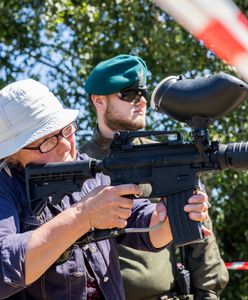 "Fajne czasy już odeszły". Po aferze z syrenami emerytowany pułkownik wzywa do powszechnej edukacji