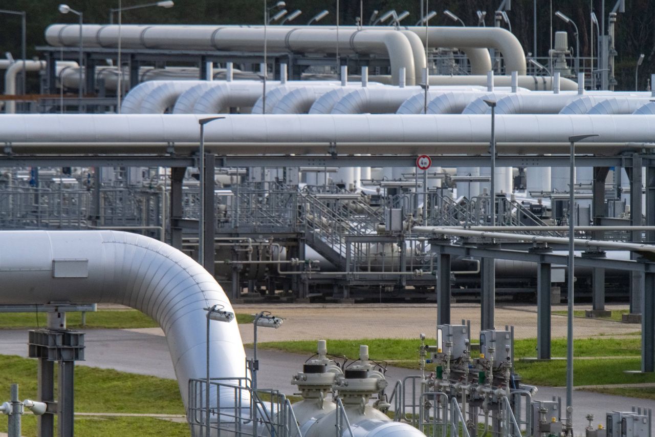 European Commission mulls sanctions on Nord Stream 2 amid tensions