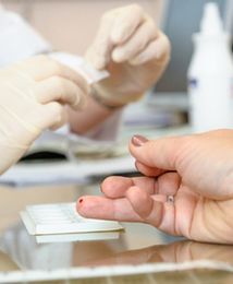 Rząd chce zmniejszyć kłopoty pacjentów z ubezpieczeniem