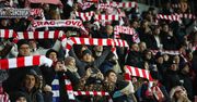 Z trybun. Kibice Cracovii na meczu z Rakowem Częstochowa. Celebrowali przyjaźń z Sandecją Nowy Sącz