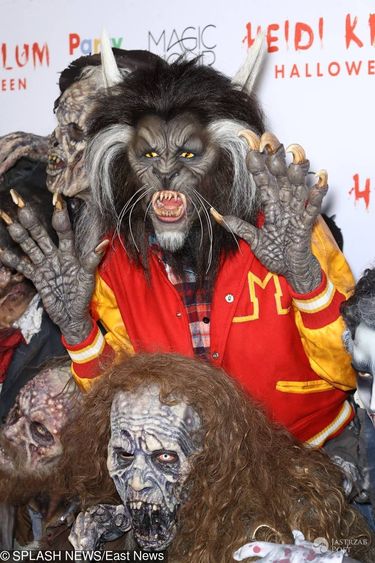 Heidi Klum jako wilkołak z teledysku Michaela Jacksona "Thriller" na Halloween (2017)