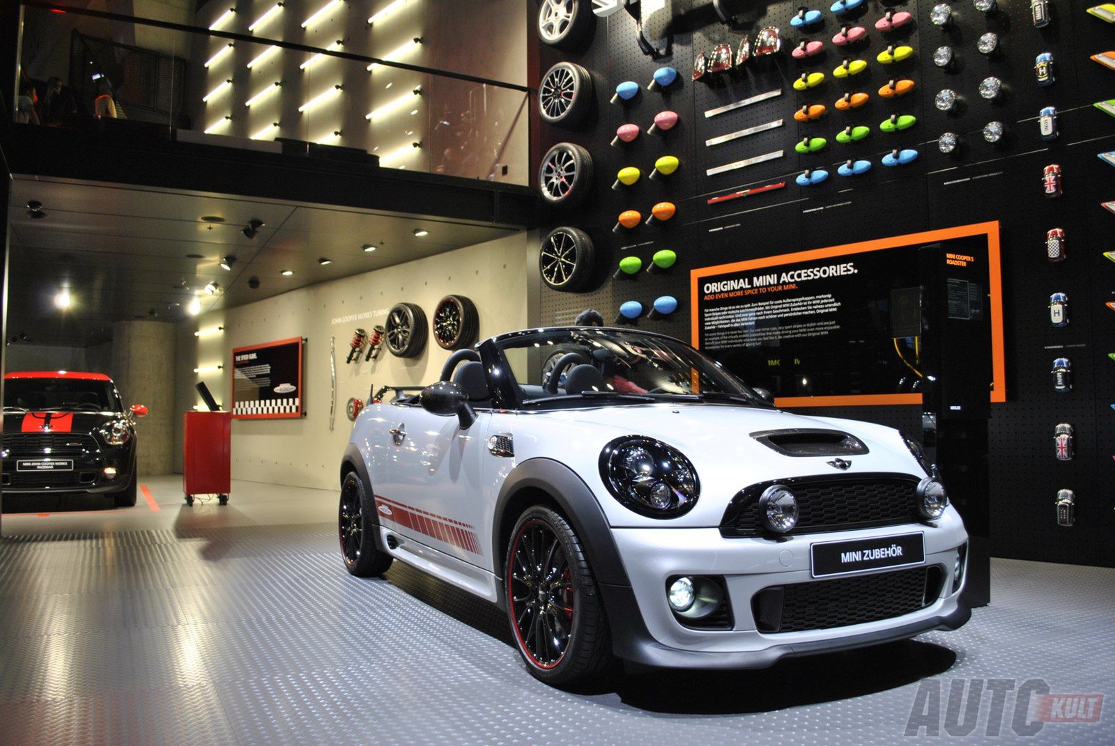 Frankfurt Motor Show 2013 - tego nie widzieliście [galeria] 41