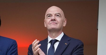 Kłopoty Infantino po anulowaniu kartki. Europosłowie chcą dochodzenia