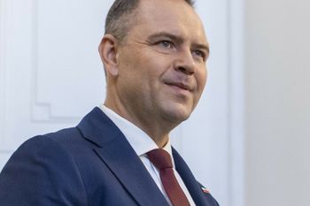 Chce walczyć z niżem demograficznym. Oto kto ma mu doradzać