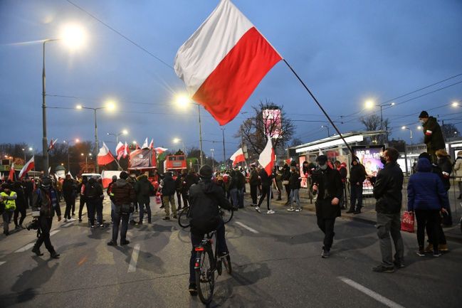 Warszawa. Urząd Miasta ogłosił, gdzie są największe straty po Marszu Niepodległości