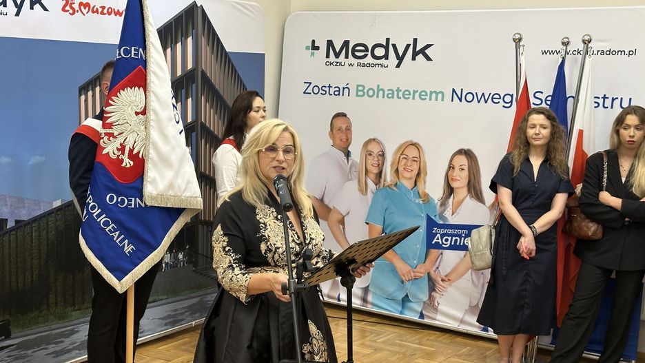Inaugurację nowego roku szkolnego ogłosiła dyrektor placówki Agnieszka Stolarczyk.