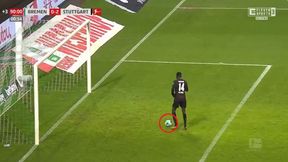 Strzelając gola upokorzył przeciwnika. Kuriozalna sytuacja w meczu Bundesligi (wideo)